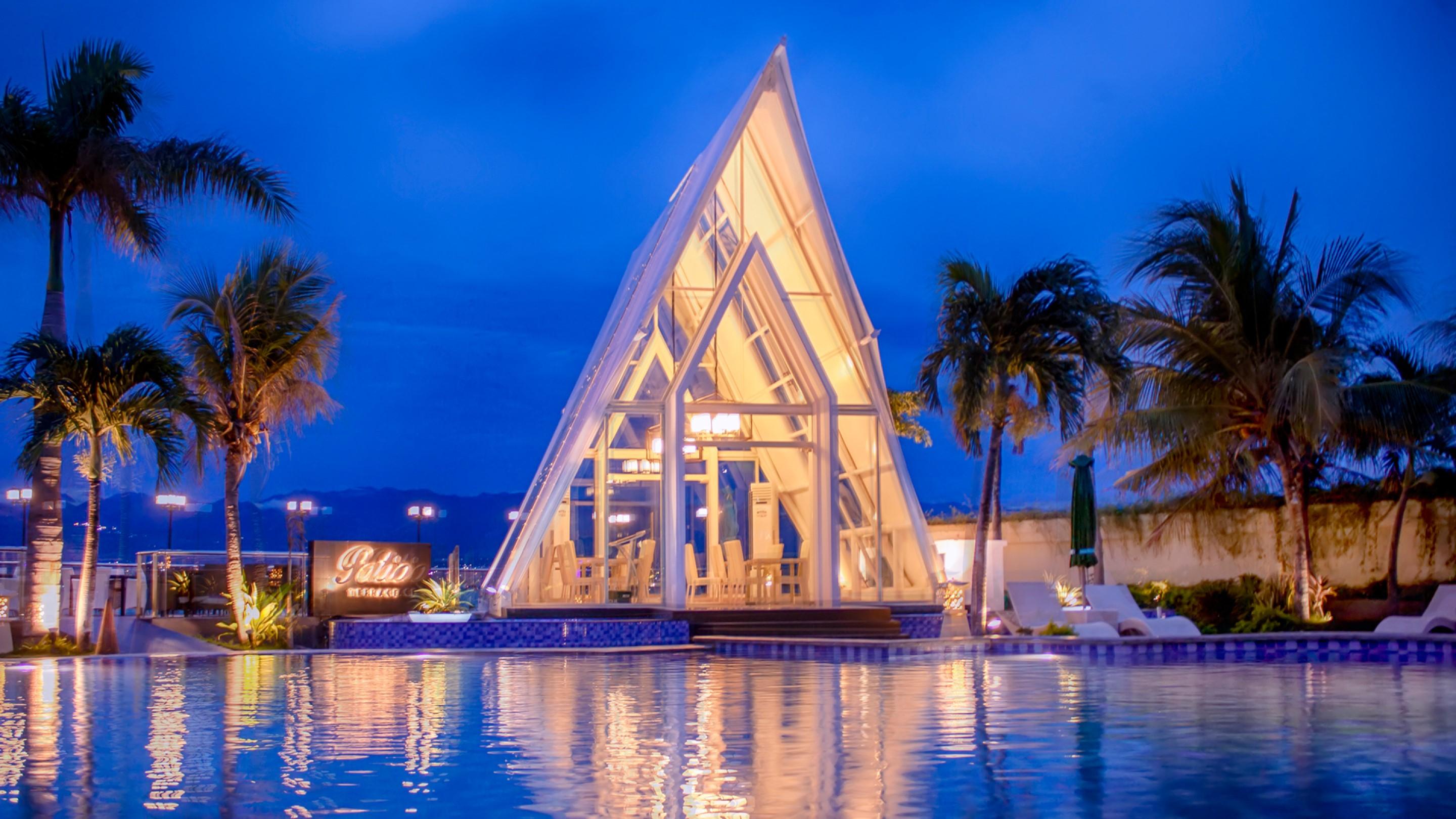 Swiss-Belhotel Silae Palu Exterior photo