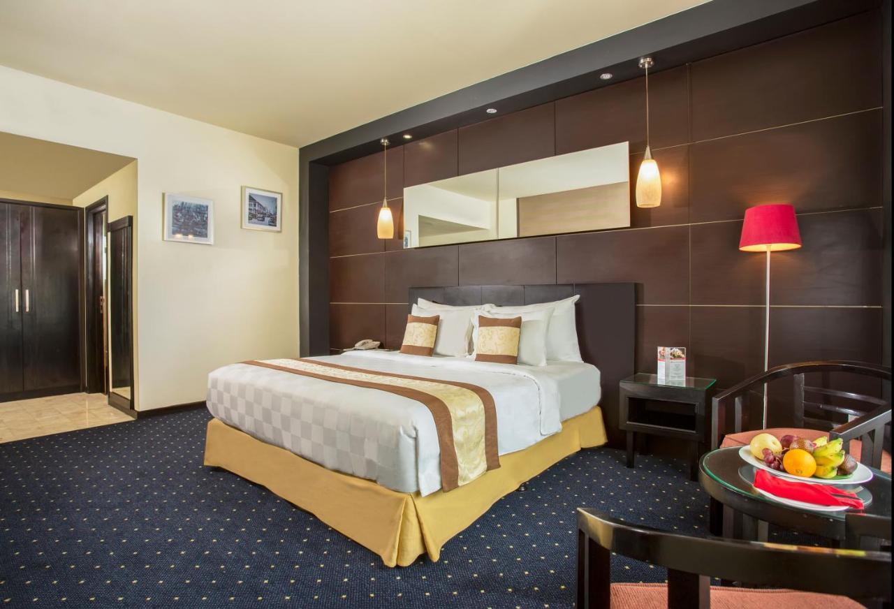 Swiss-Belhotel Silae Palu Exterior photo